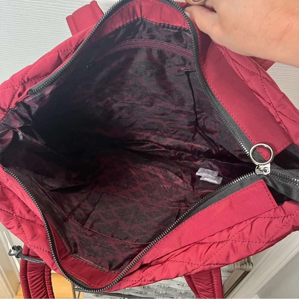 Girlfriend Gear XIIX   Quilted Red Burgundy Tote Shoulder Bag New Zipper